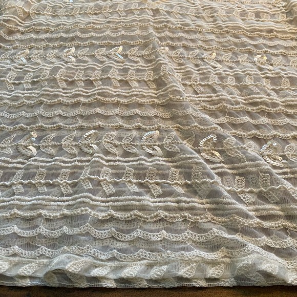 Chico’s NWT Sheer Embroidered Beaded Cream V-Neck Blouse Womens Large - Picture 6 of 11